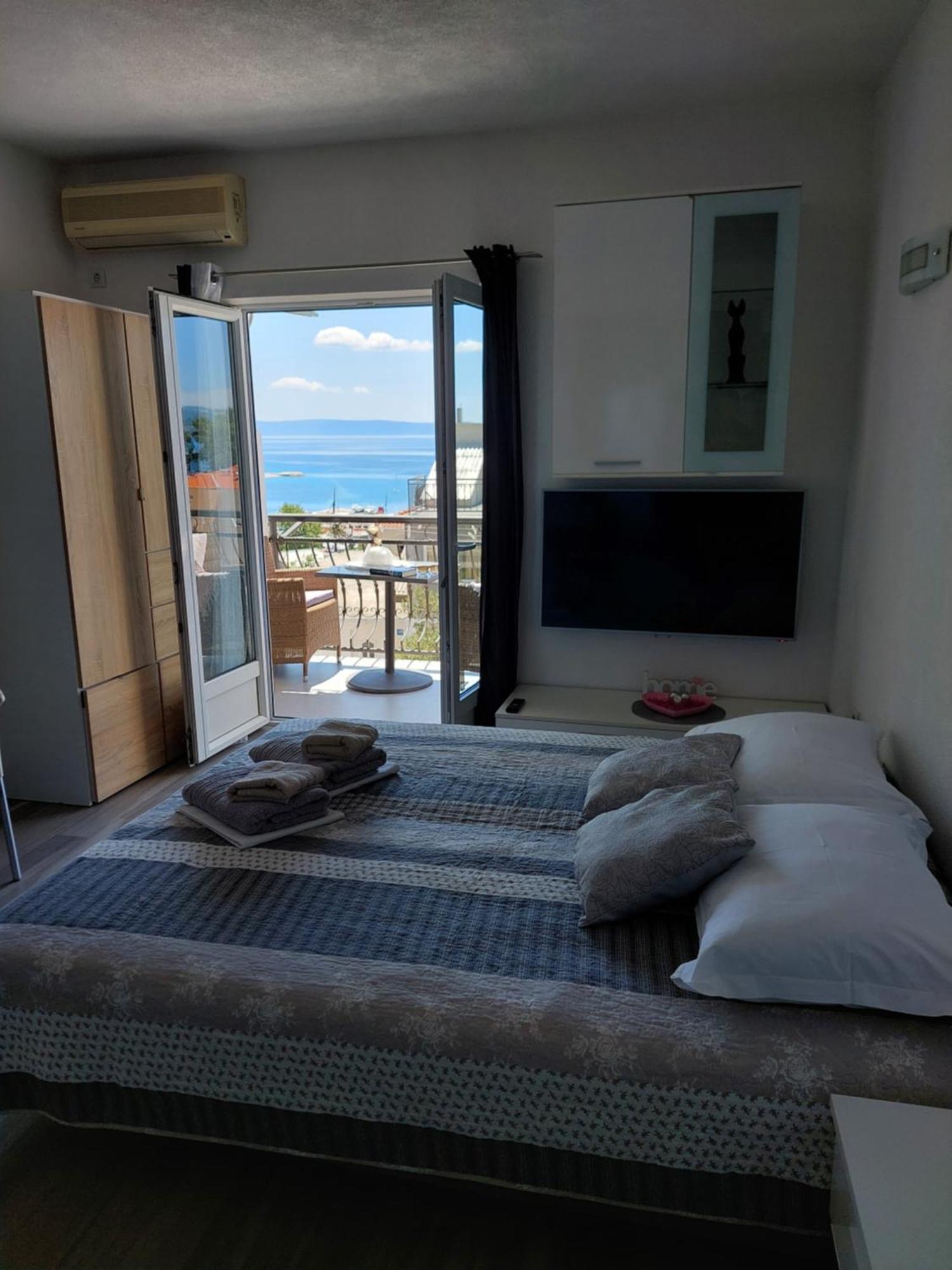 Apartments Matic Baska Voda Bilik gambar