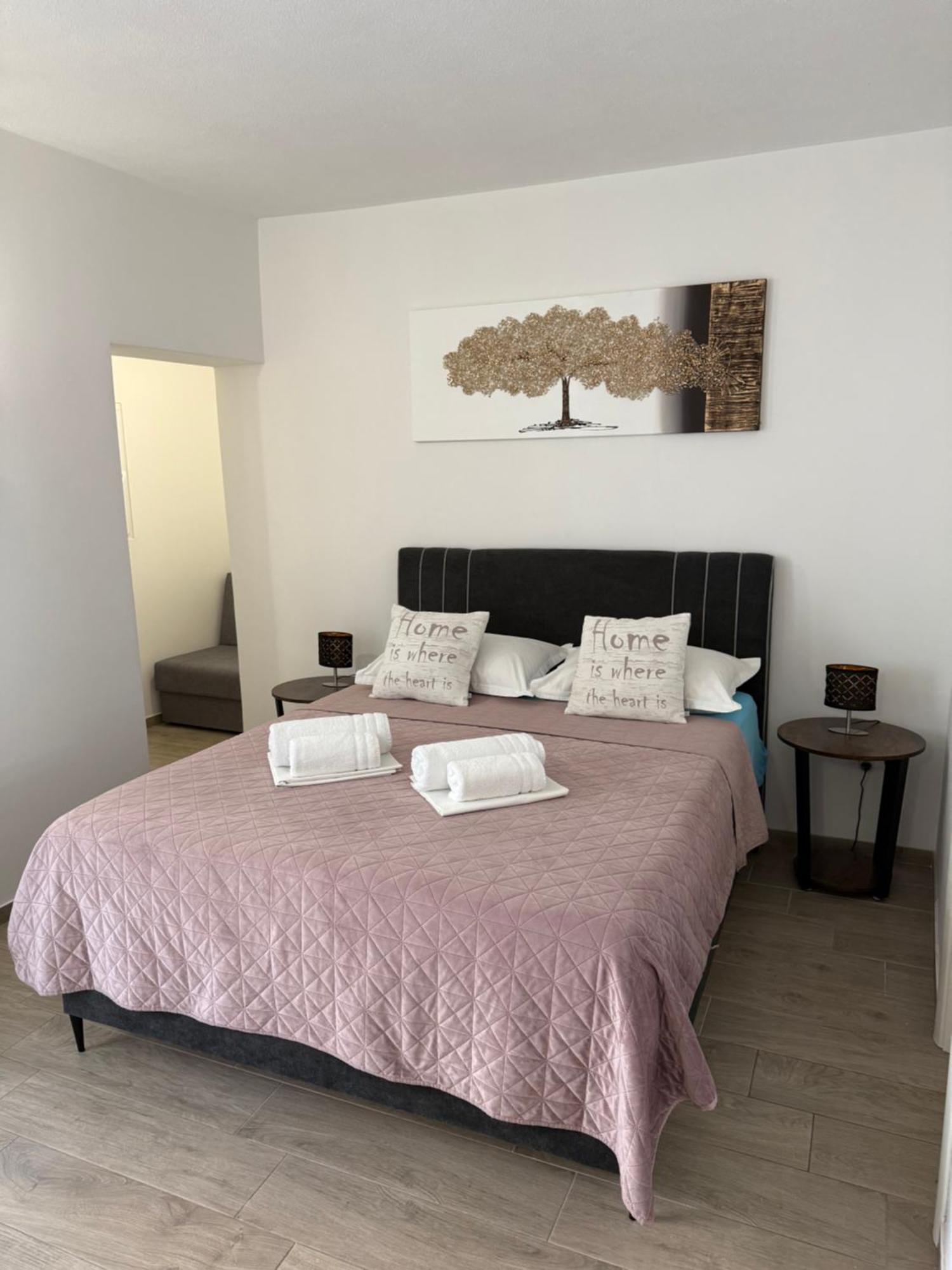 Apartments Matic Baska Voda Bilik gambar