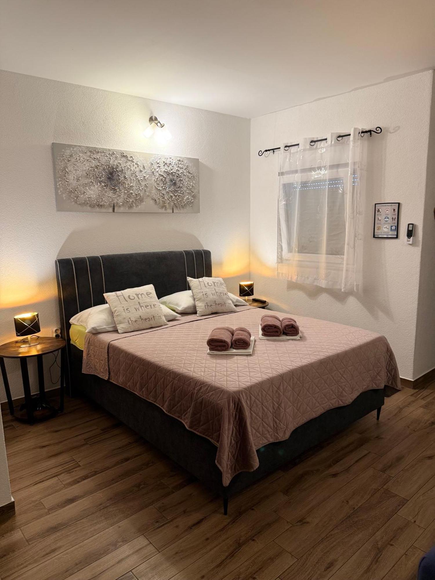 Apartments Matic Baska Voda Luaran gambar