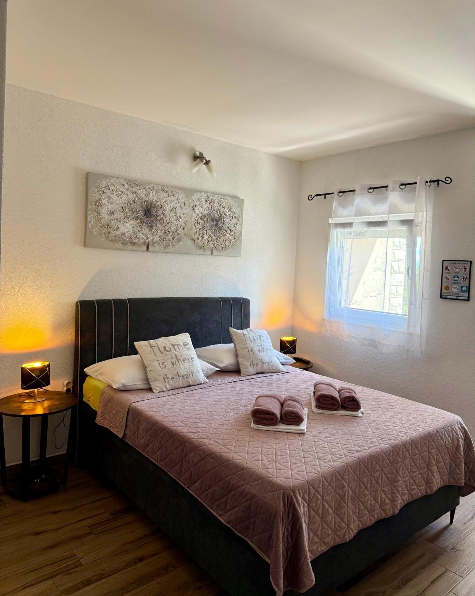 Apartments Matic Baska Voda Bilik gambar
