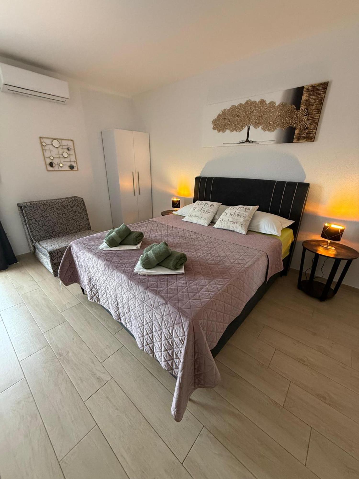 Apartments Matic Baska Voda Bilik gambar