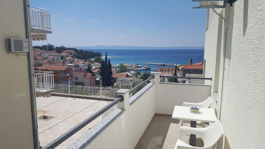 Apartments Matic Baska Voda Luaran gambar